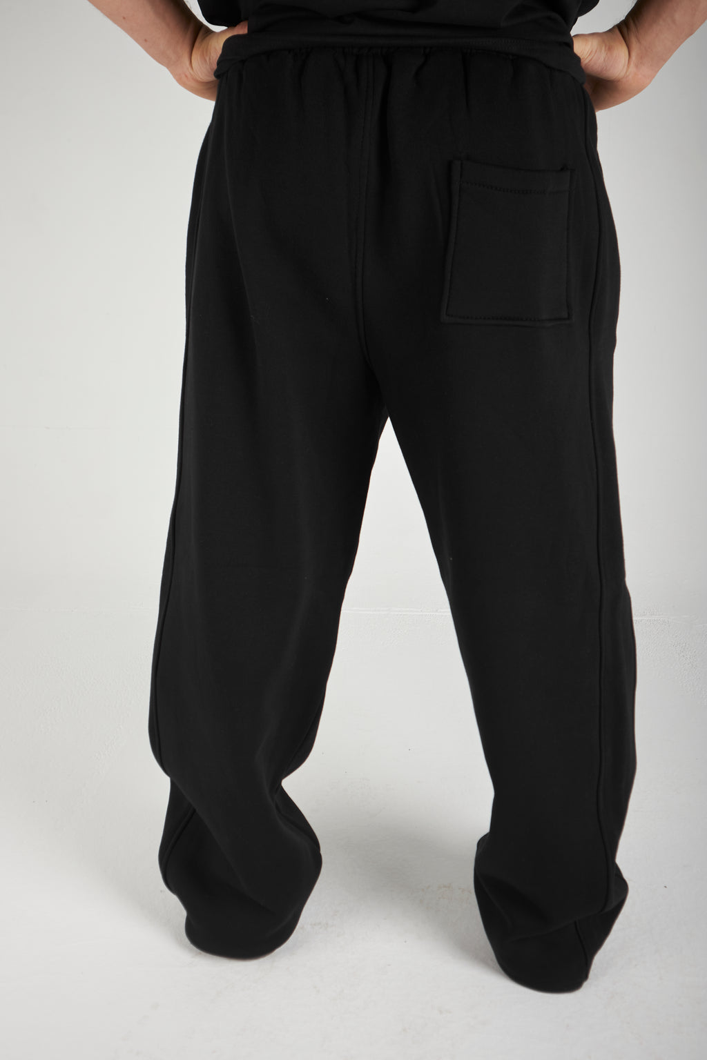 Essential Sweatpants